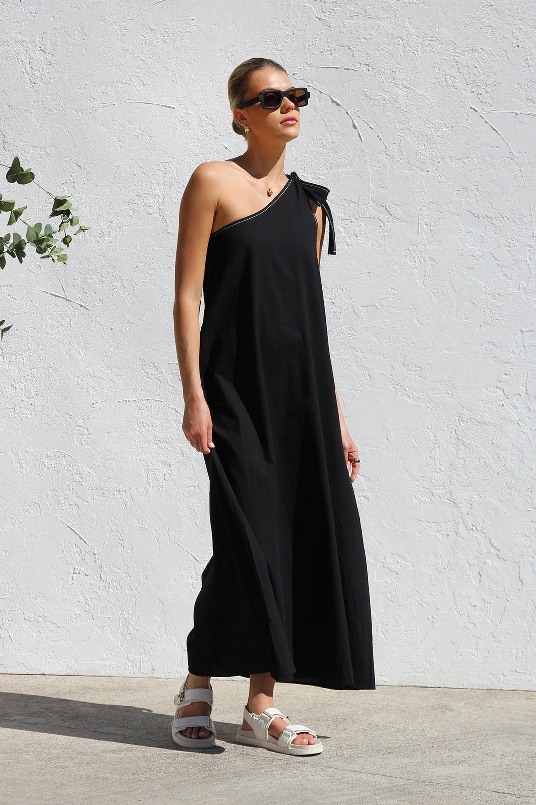 Lara Dress - Loravon